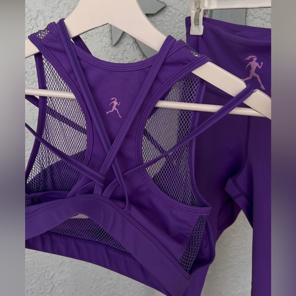 NWOT Unique Purple Sport Set - Leggings and Top (Size Small) - Picture 4 of 17